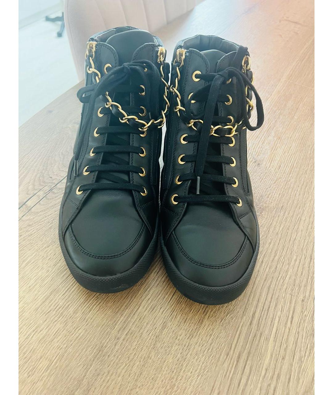 CHANEL PRE-OWNED Черные кожаные кроссовки, фото 2