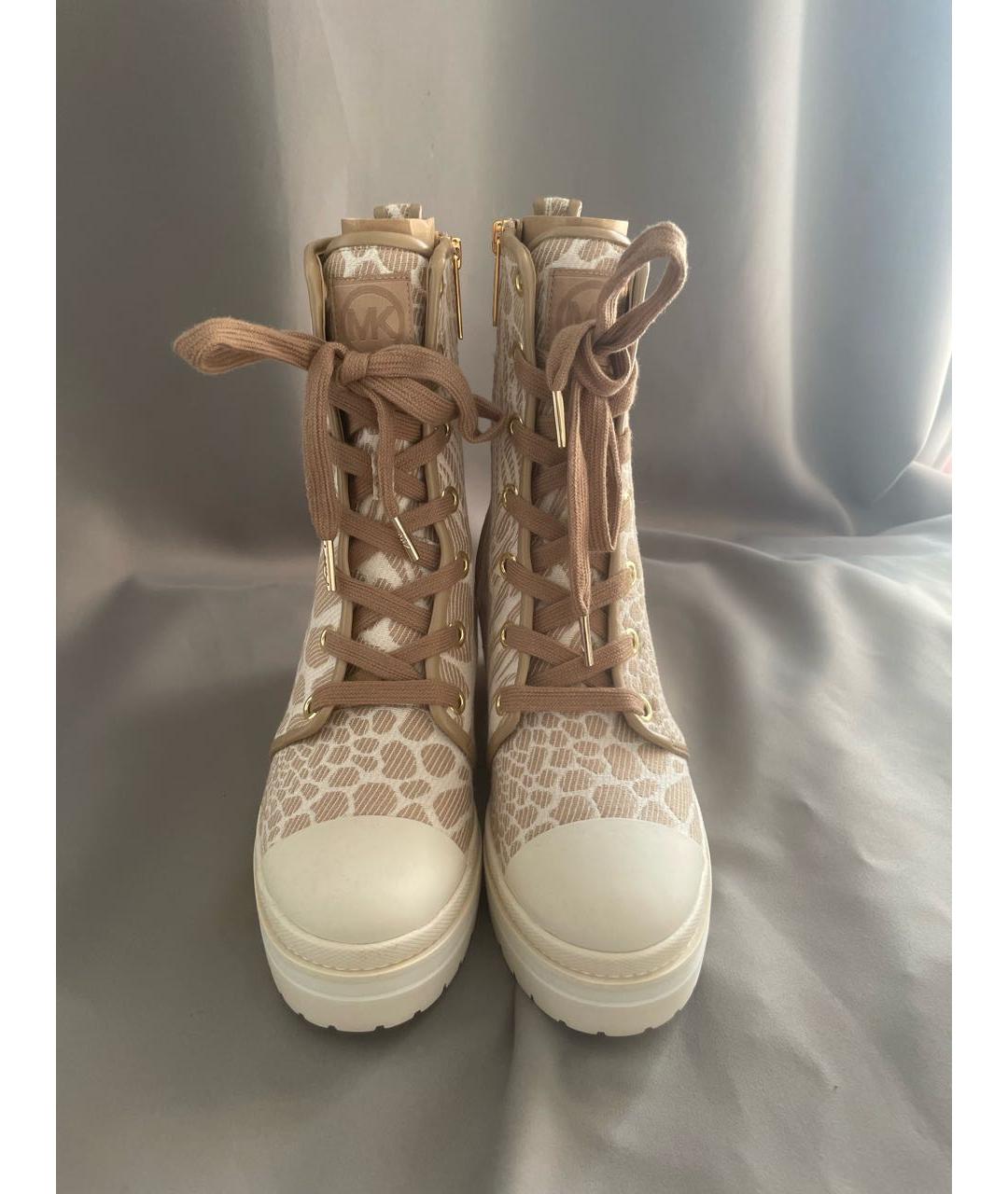 MICHAEL KORS Бежевые текстильные ботинки, фото 2