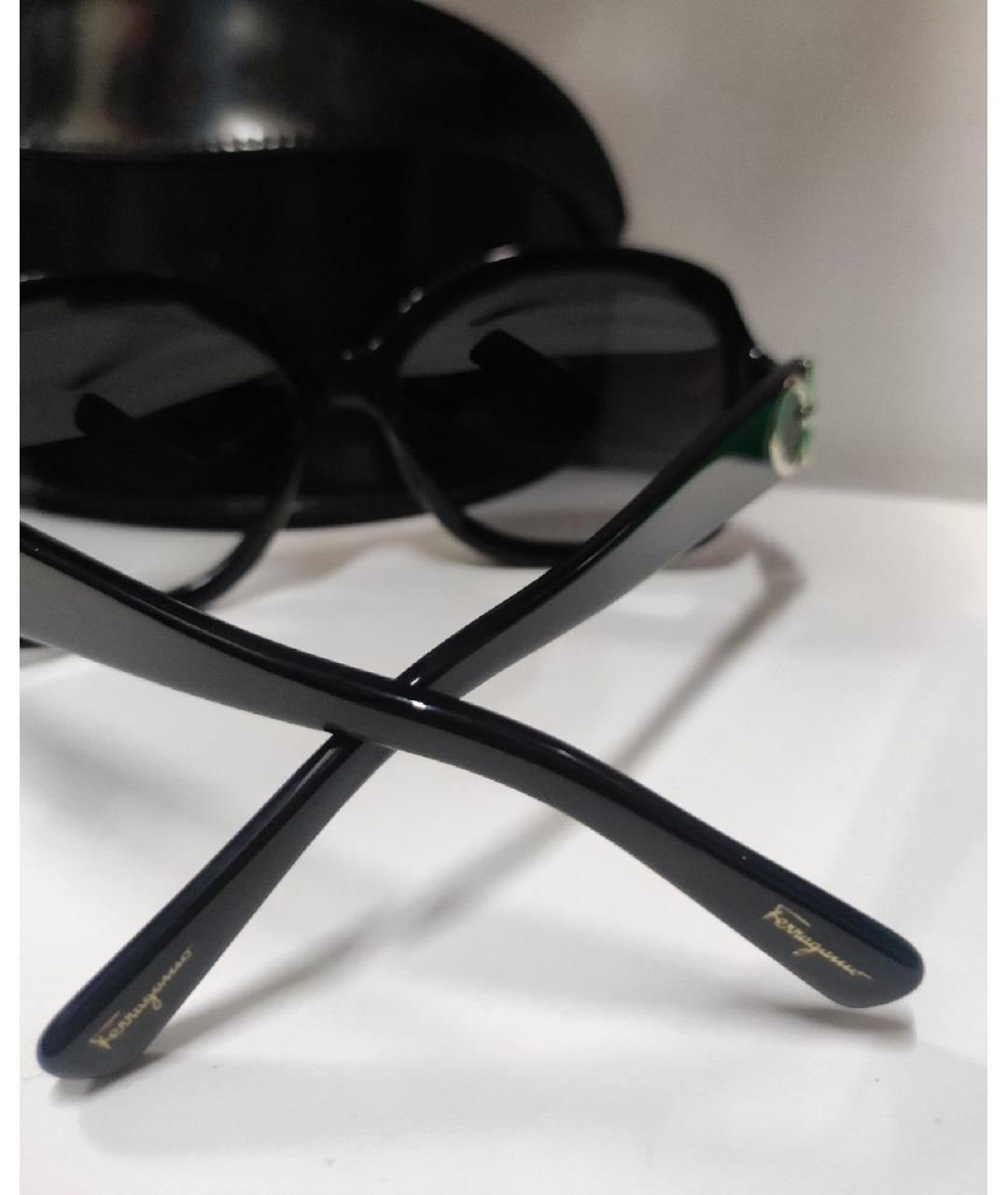 SALVATORE FERRAGAMO Черные пластиковые солнцезащитные очки, фото 8