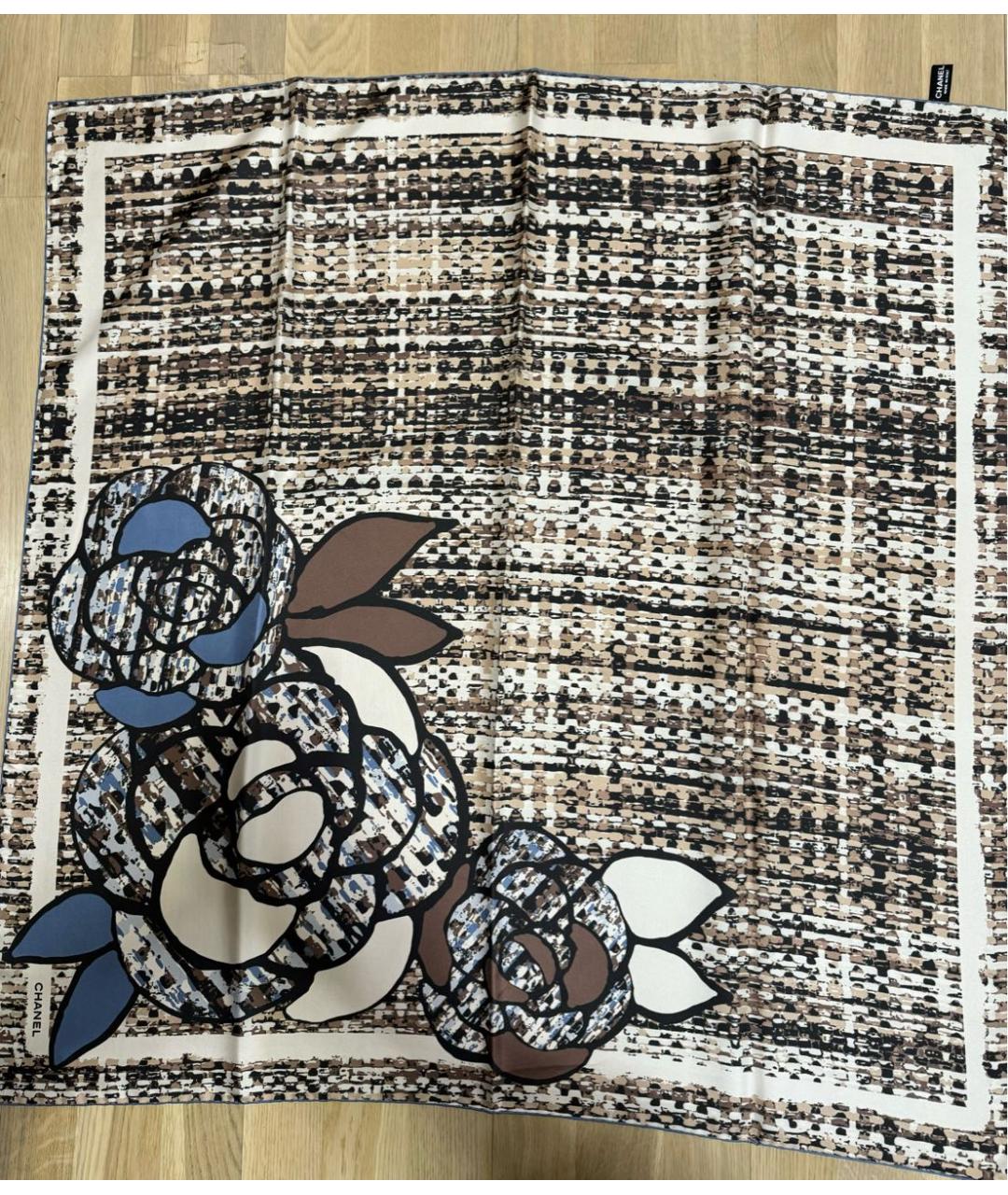 CHANEL PRE-OWNED Бежевый шелковый платок, фото 5