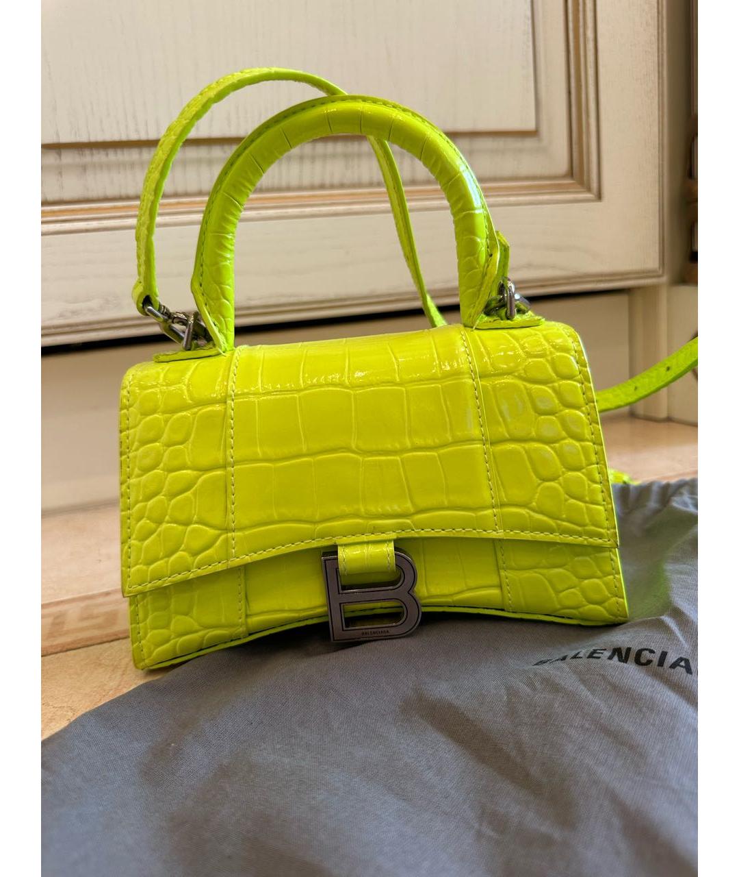 BALENCIAGA Желтая сумка через плечо из лакированной кожи, фото 6