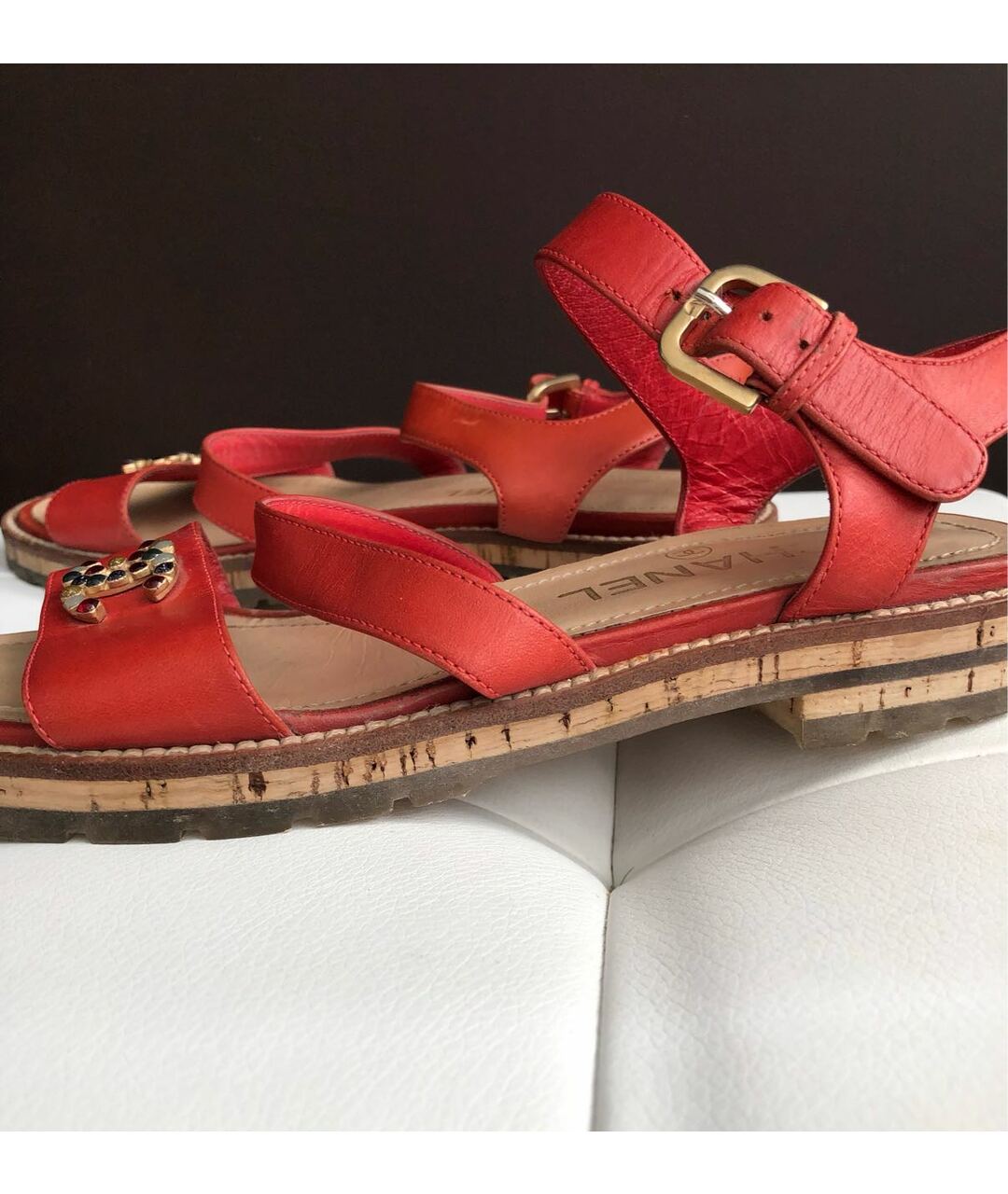 CHANEL PRE-OWNED Коралловые кожаные сандалии, фото 5