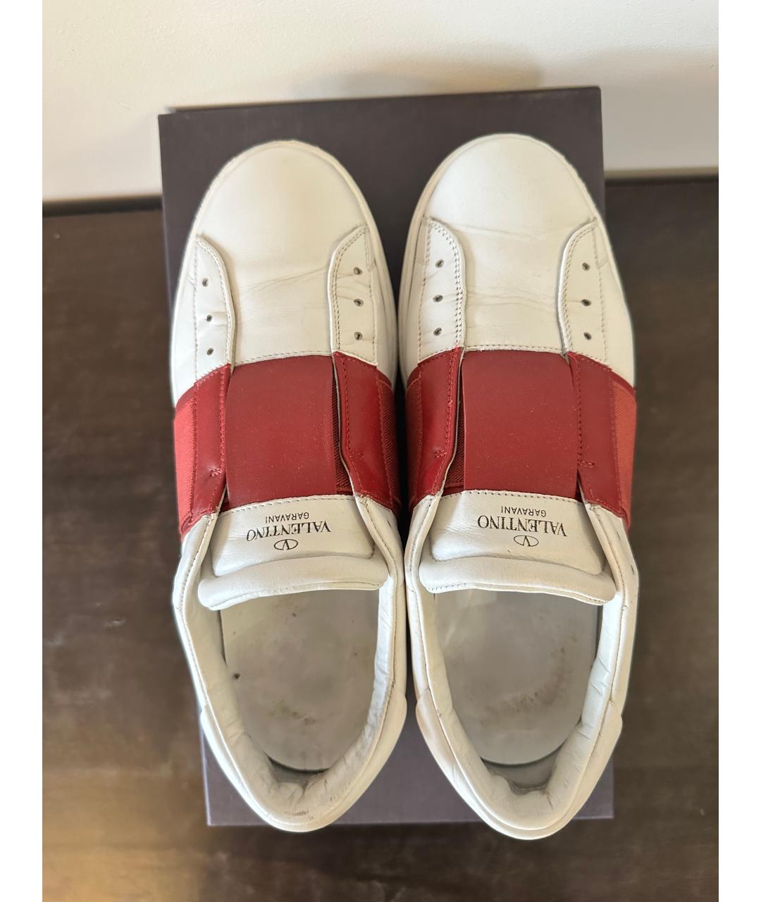 VALENTINO Белые кожаные низкие кроссовки / кеды, фото 3
