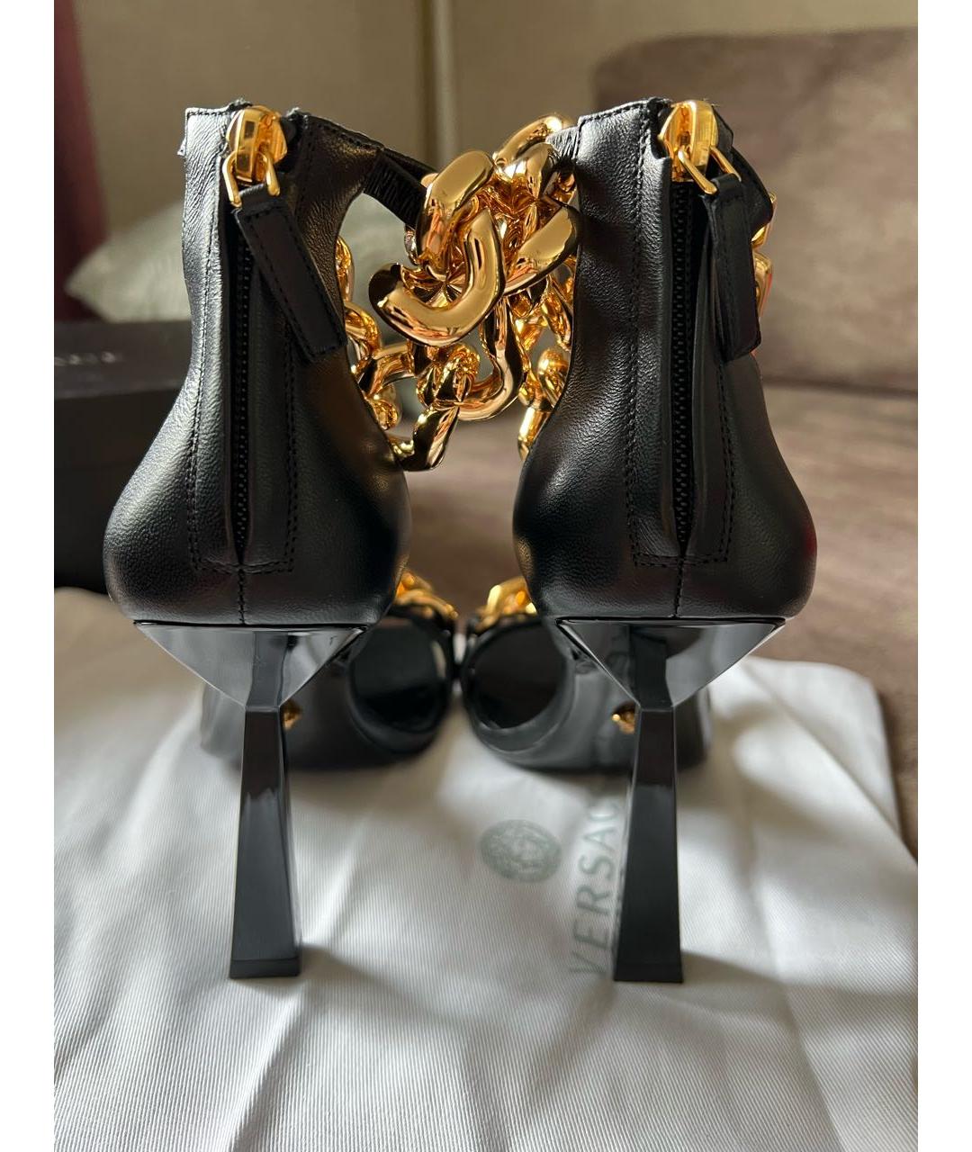 VERSACE Черные кожаные босоножки, фото 4