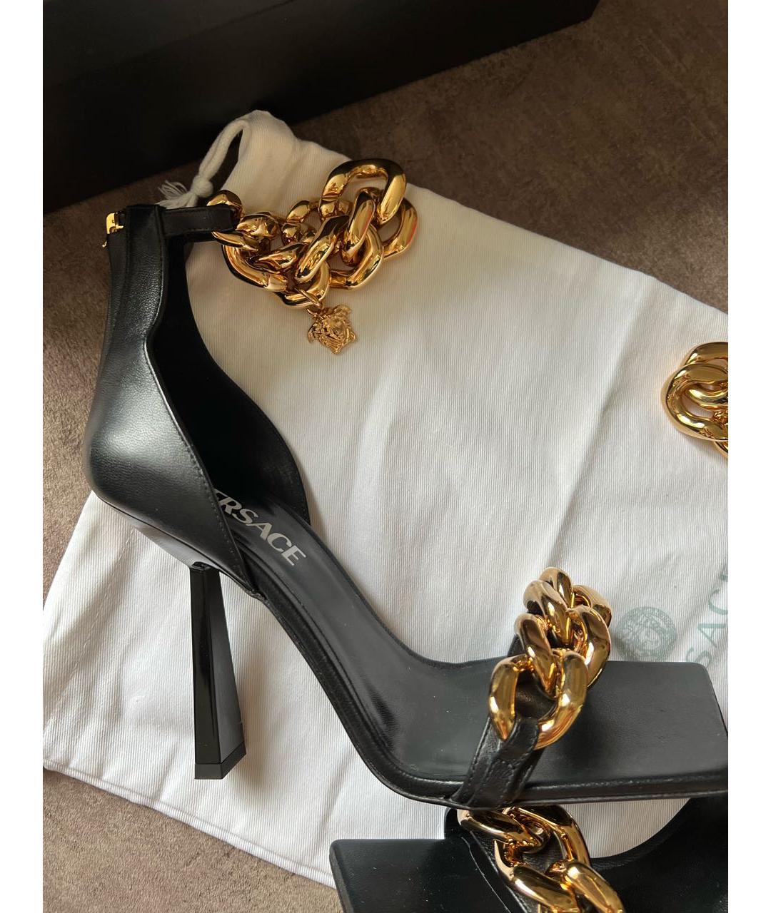 VERSACE Черные кожаные босоножки, фото 6