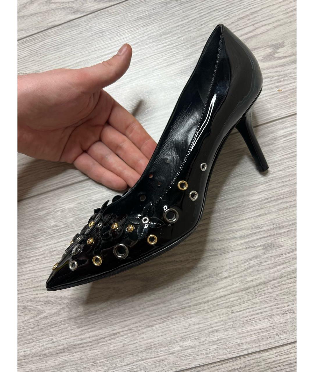 LOUIS VUITTON Черные туфли из лакированной кожи, фото 2