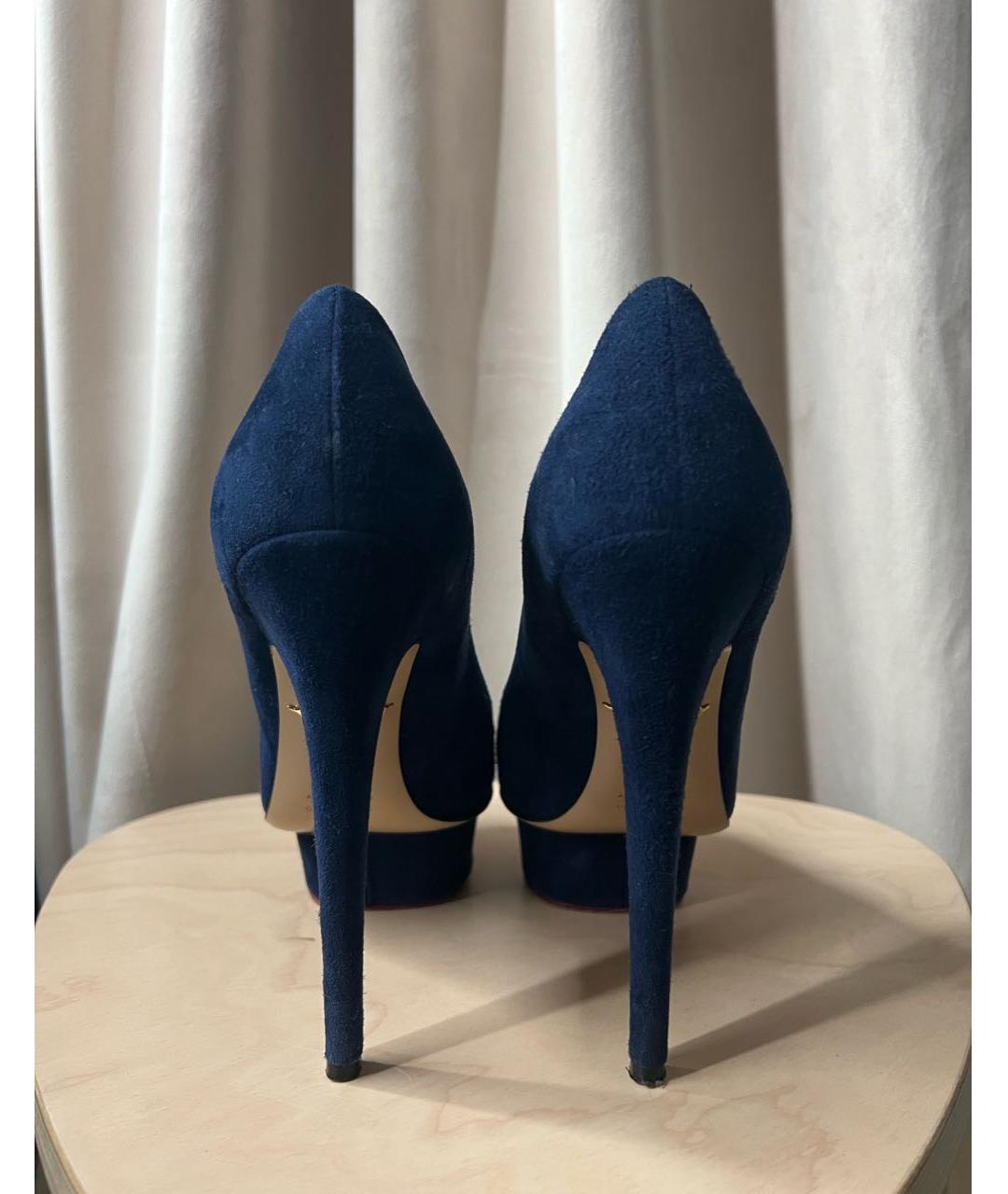 CHARLOTTE OLYMPIA Синие замшевые туфли, фото 4