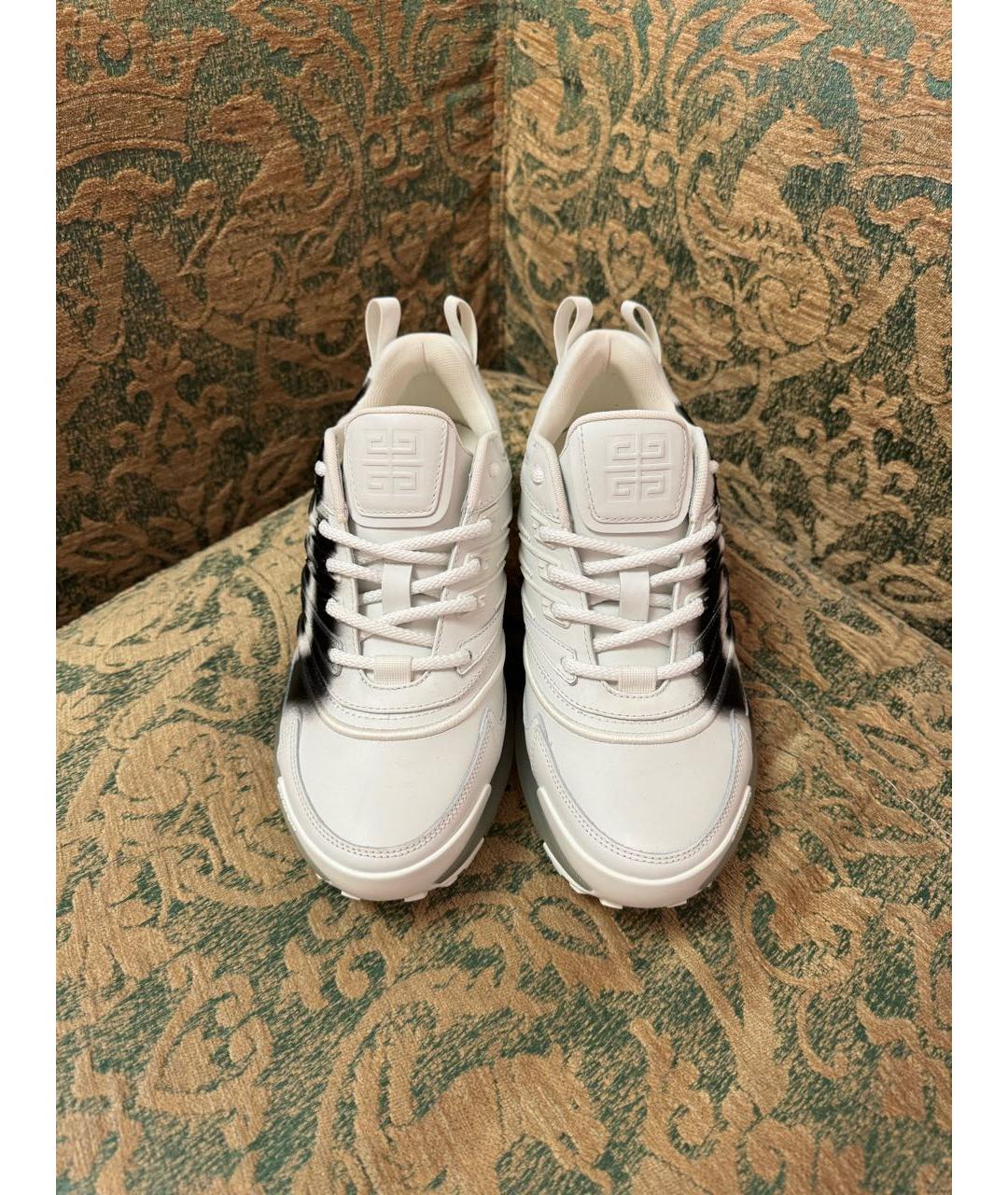 GIVENCHY Белые кожаные кроссовки, фото 2
