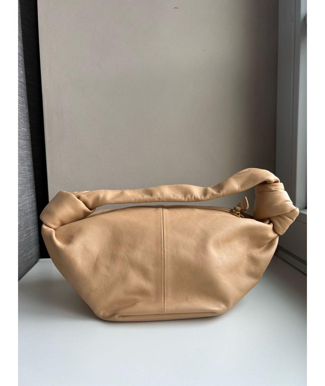 BOTTEGA VENETA Бежевая кожаная сумка с короткими ручками, фото 3