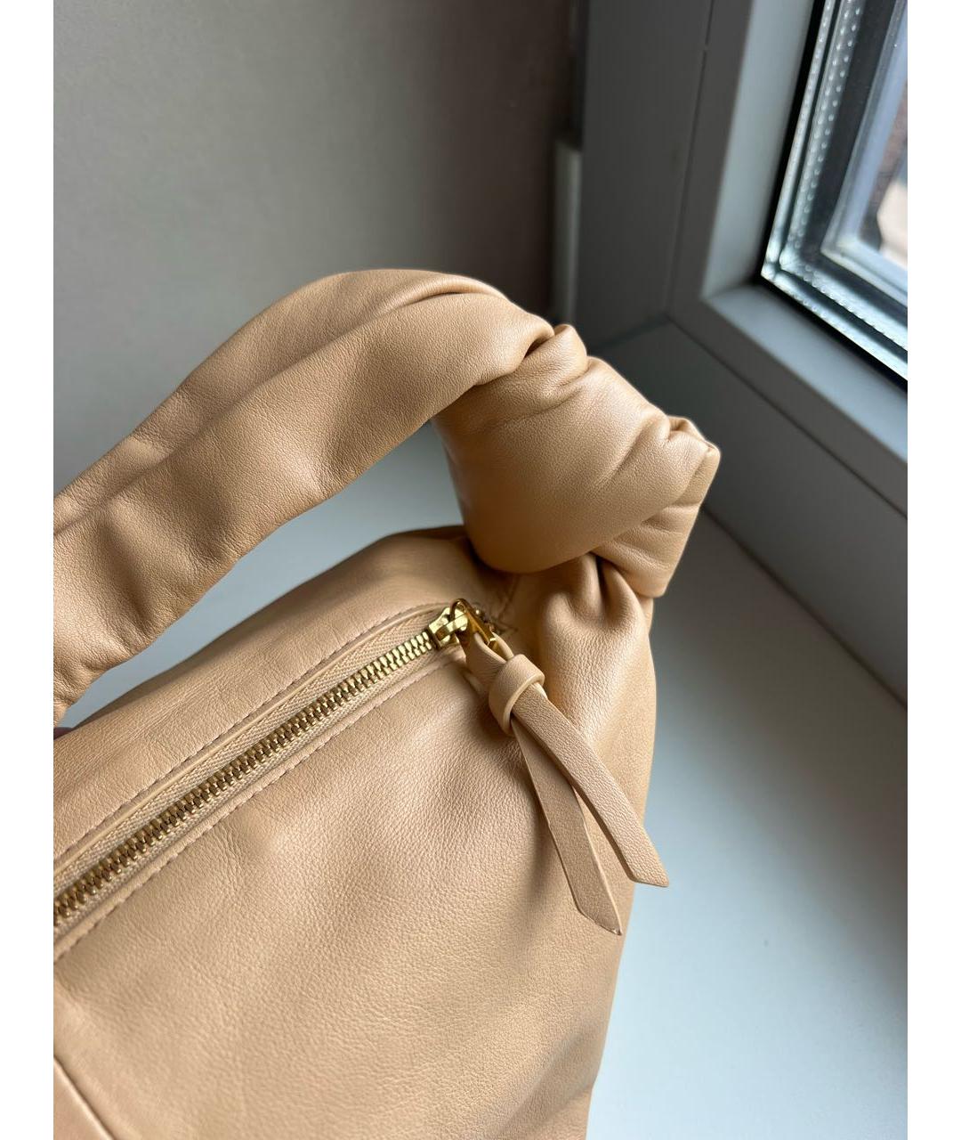 BOTTEGA VENETA Бежевая кожаная сумка с короткими ручками, фото 5