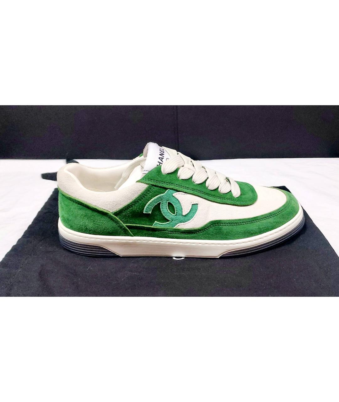 CHANEL PRE-OWNED Зеленые замшевые кроссовки, фото 5