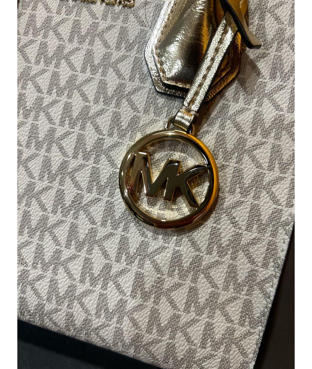 MICHAEL KORS Бежевая кожаная сумка с короткими ручками, фото 4