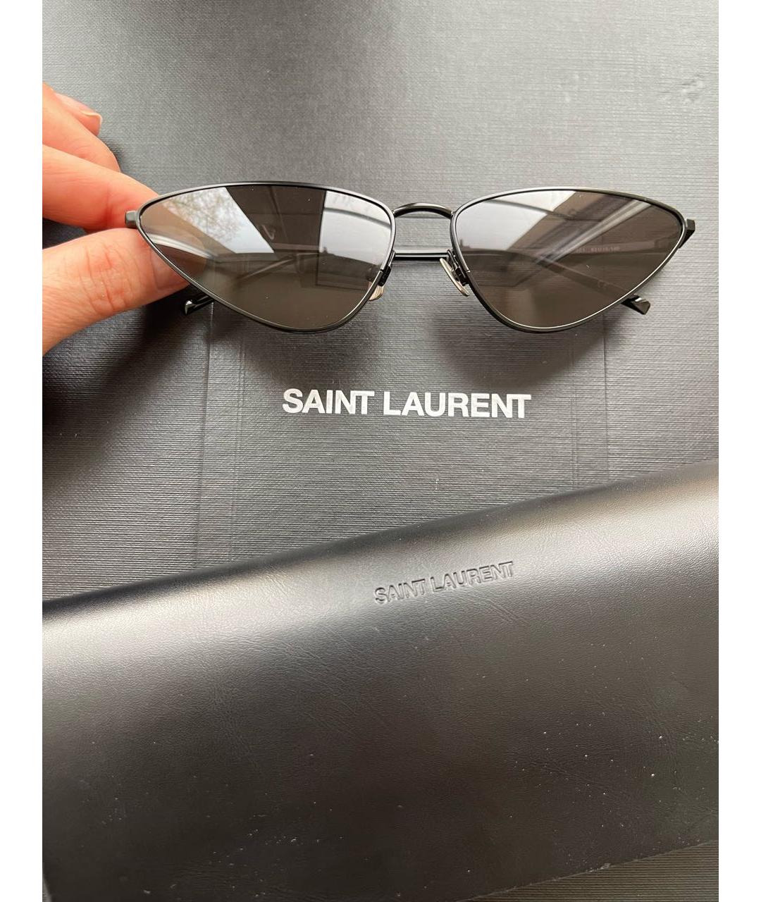 SAINT LAURENT Антрацитовые металлические солнцезащитные очки, фото 4