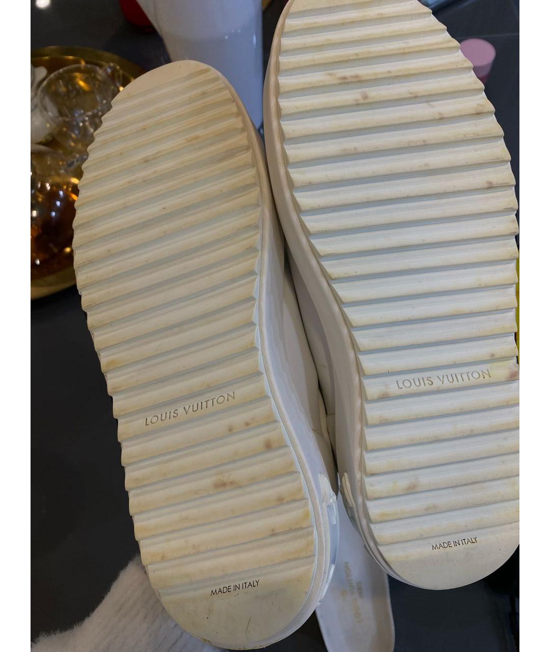 LOUIS VUITTON PRE-OWNED Белые кожаные кроссовки, фото 6
