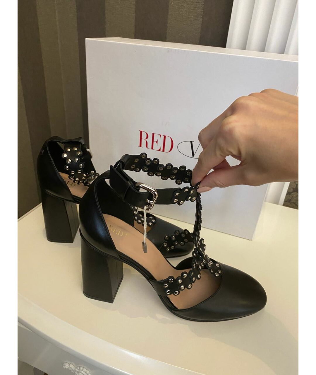 RED VALENTINO Черные кожаные туфли, фото 5