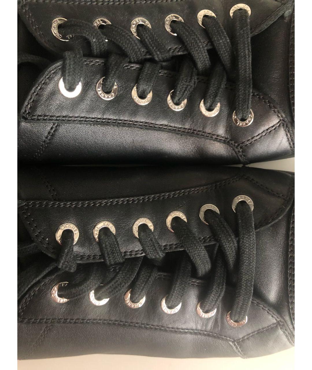 CHANEL PRE-OWNED Черные кожаные кеды, фото 6