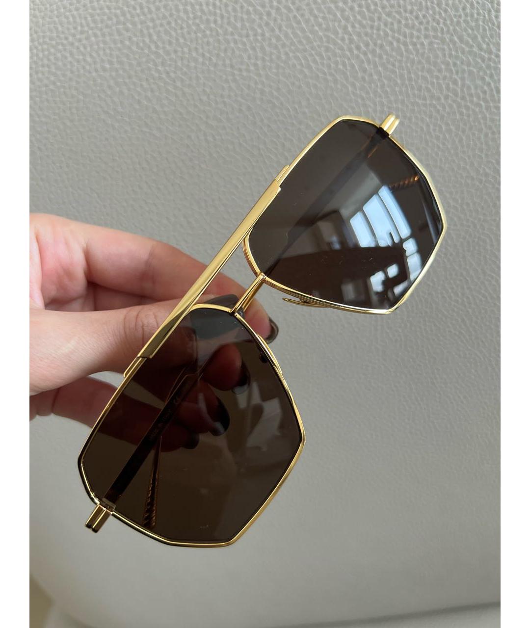 BOTTEGA VENETA Золотые металлические солнцезащитные очки, фото 8