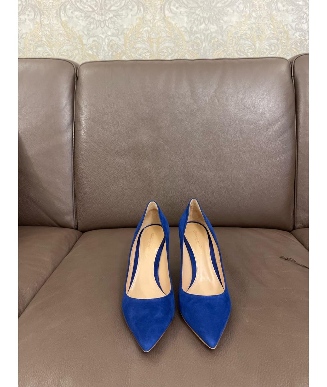 GIANVITO ROSSI Синие замшевые туфли, фото 2