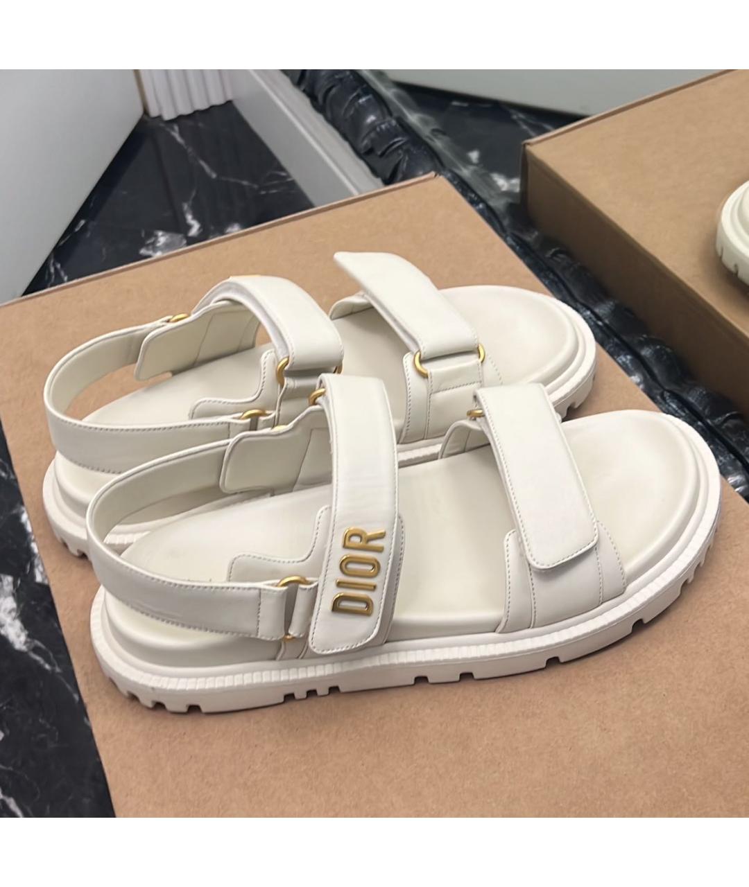 CHRISTIAN DIOR Бежевые кожаные сандалии, фото 3