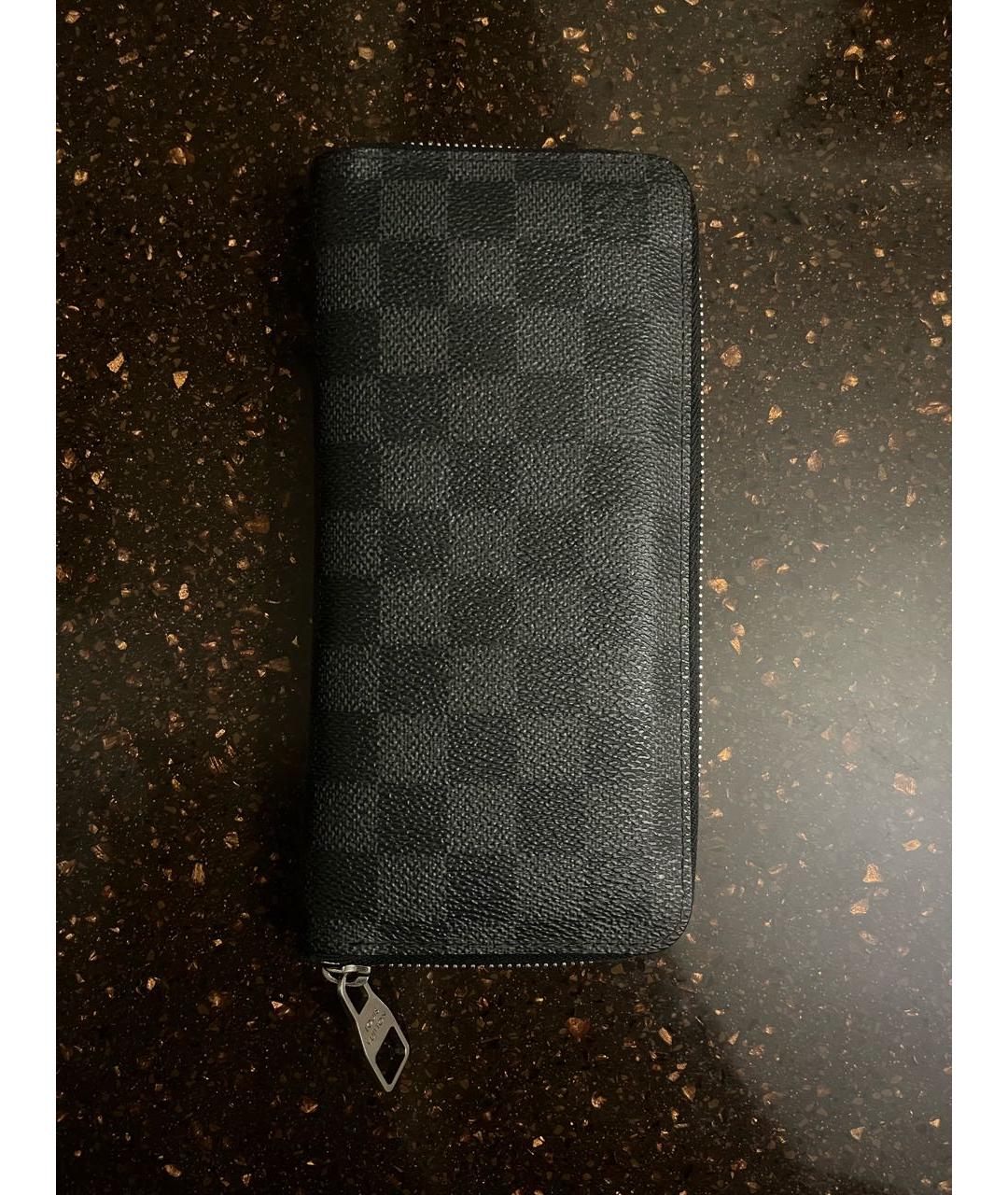 LOUIS VUITTON Антрацитовый кожаный кошелек, фото 7