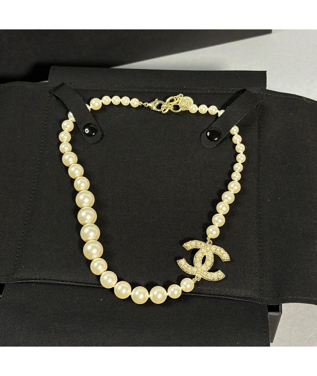 CHANEL PRE-OWNED Белый жемчужный чокер, фото 2