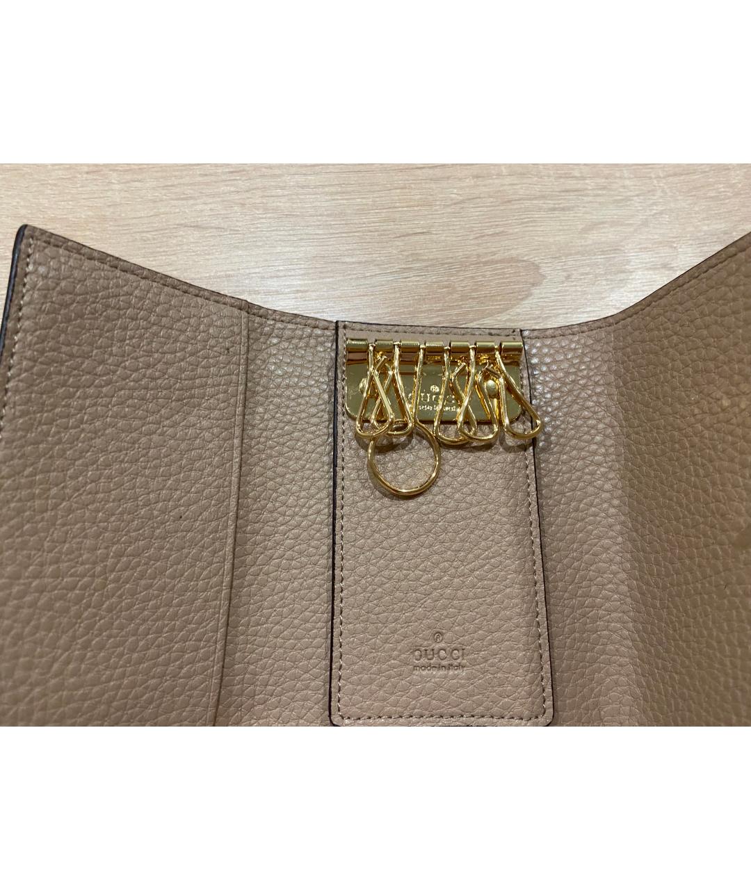 GUCCI Бежевая ключница, фото 6