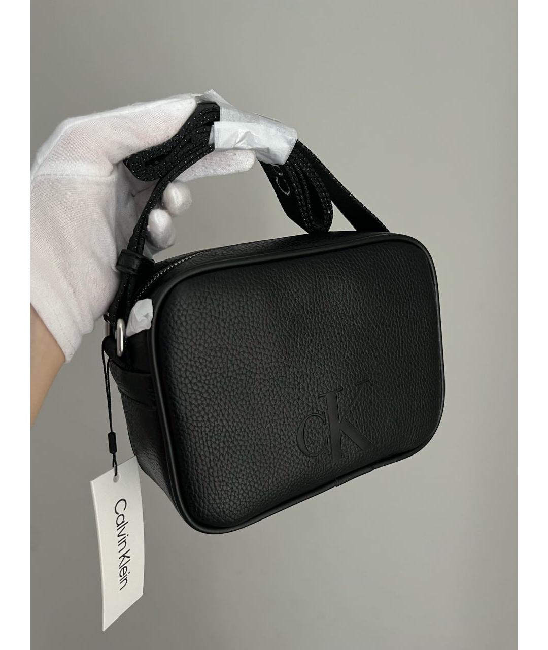 CALVIN KLEIN Черная сумка через плечо из искусственной кожи, фото 3