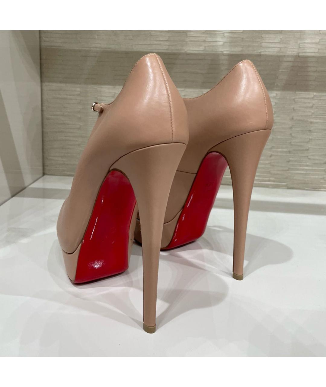 CHRISTIAN LOUBOUTIN Бежевые кожаные туфли, фото 2