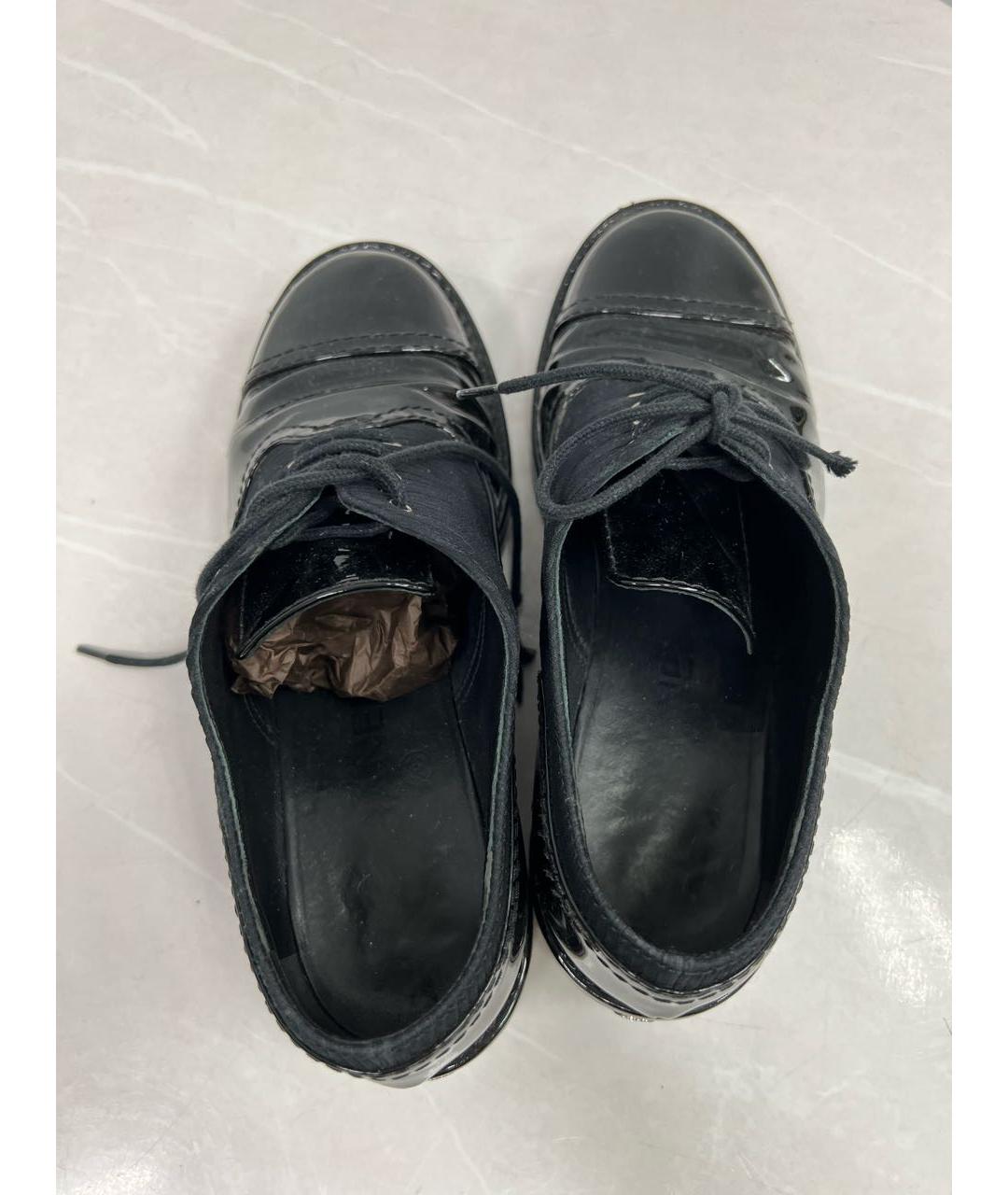 CHANEL PRE-OWNED Черные ботинки из лакированной кожи, фото 3