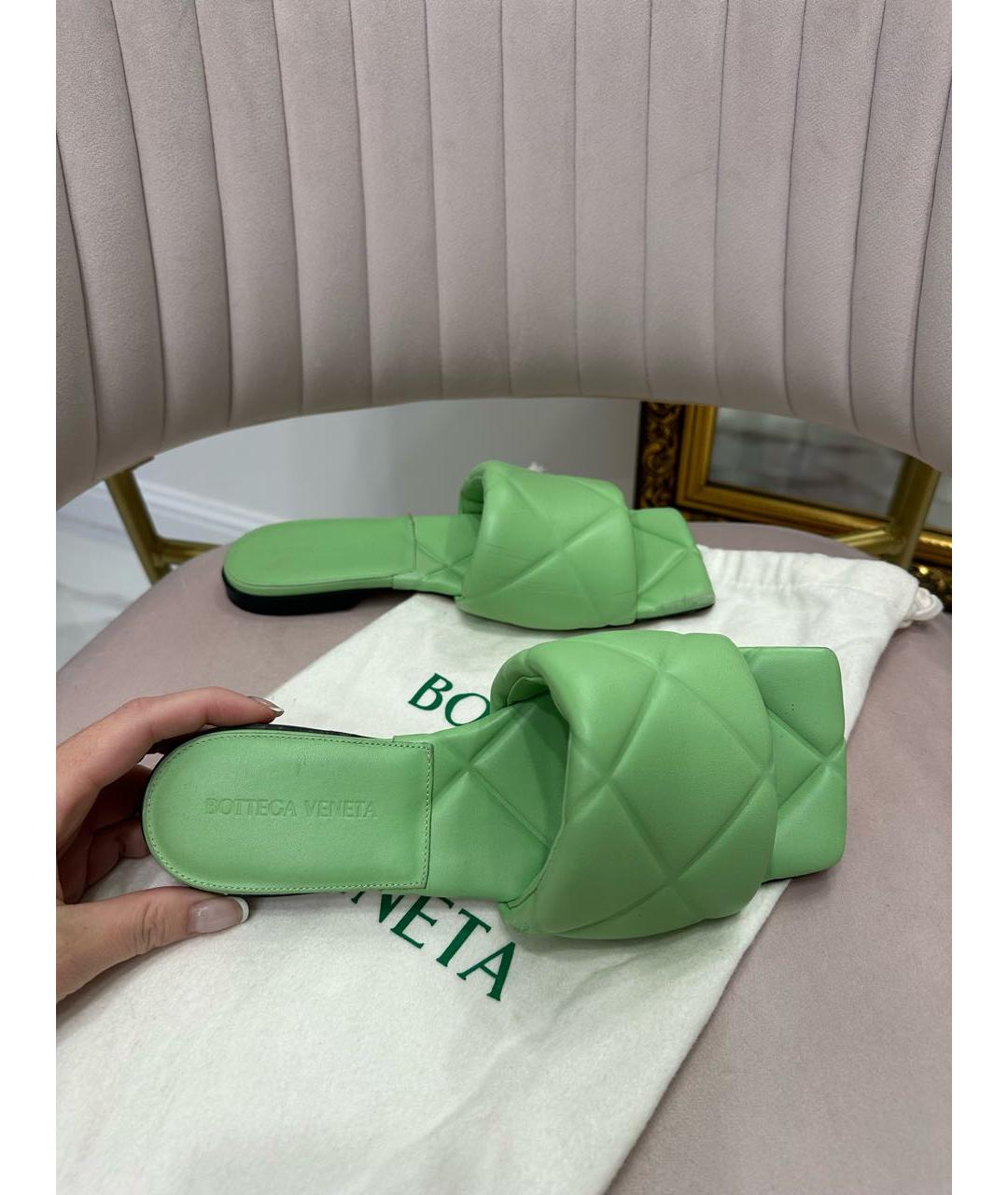 BOTTEGA VENETA Зеленые кожаные шлепанцы, фото 7