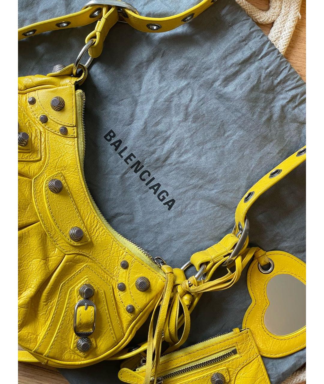 BALENCIAGA Желтая кожаная сумка с короткими ручками, фото 4