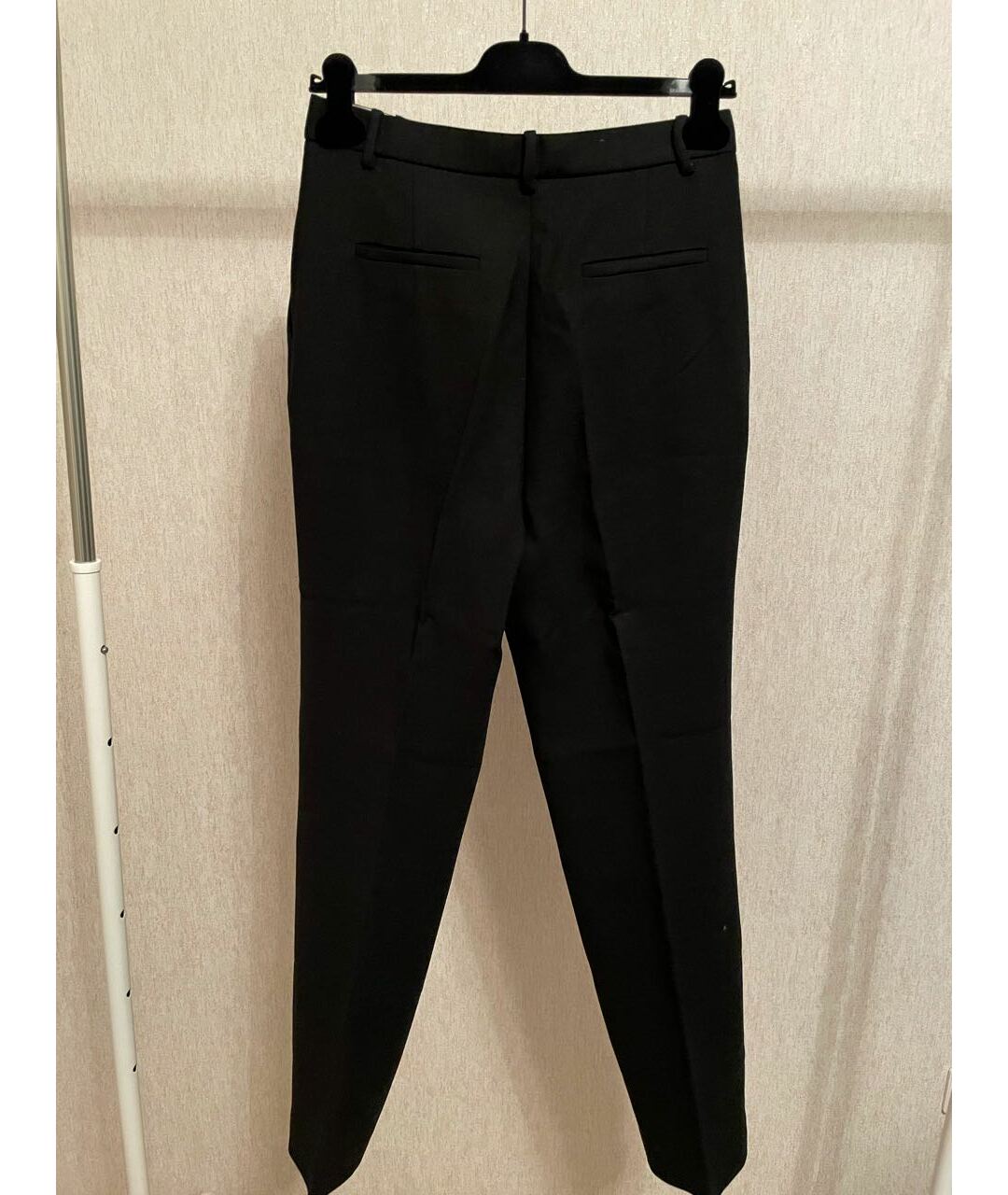 THE ROW Черные шерстяные прямые брюки, фото 2