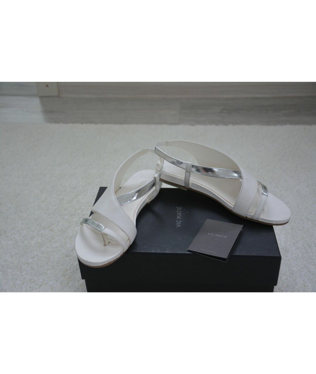 VIC MATIE Белые кожаные сандалии, фото 5