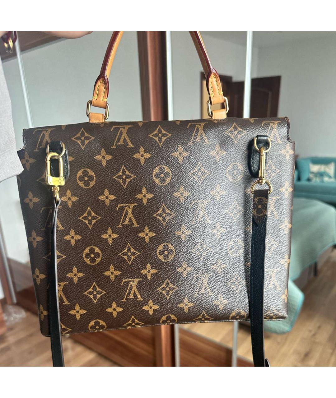 LOUIS VUITTON Коричневая кожаная сумка через плечо, фото 3