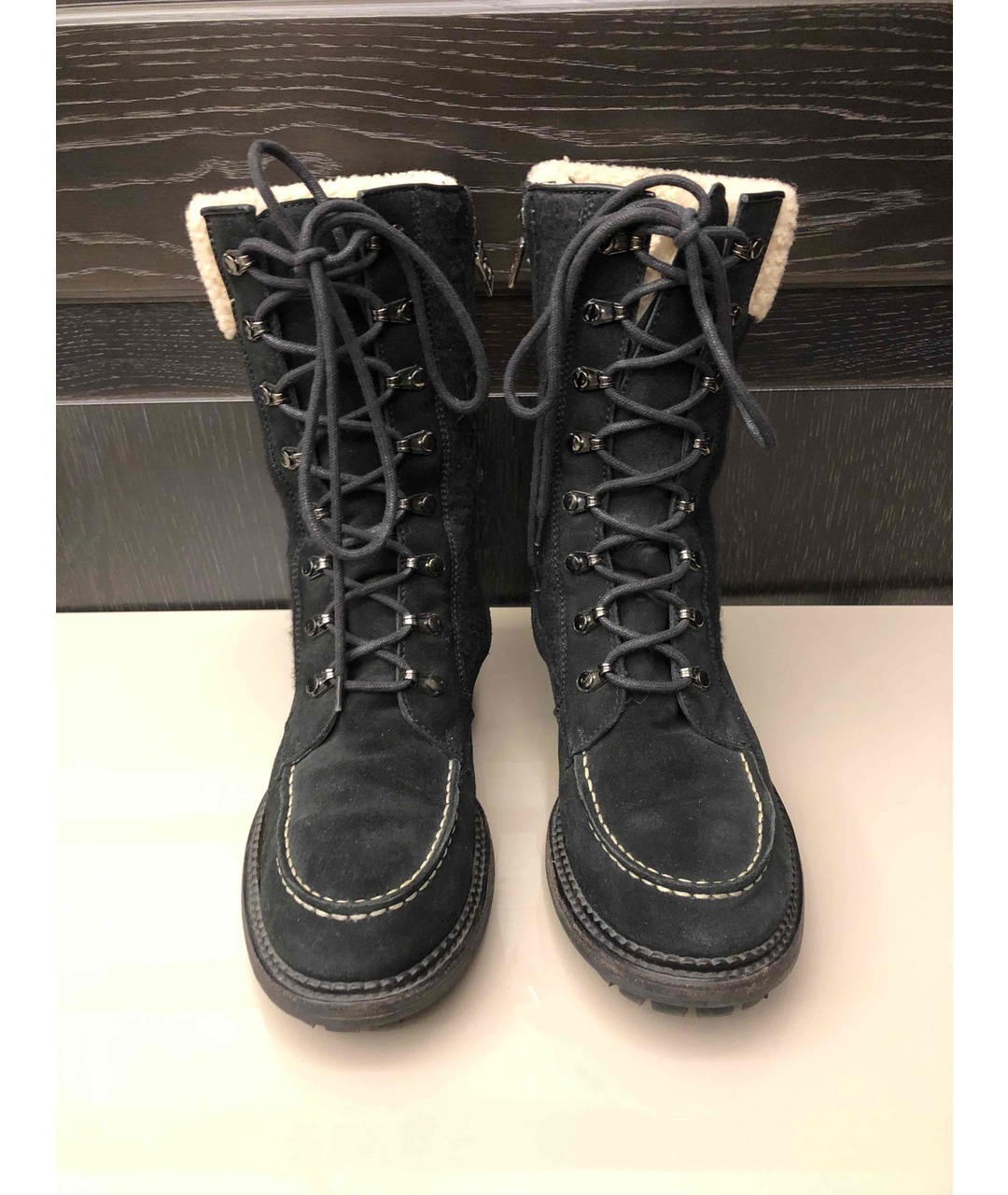 CHANEL PRE-OWNED Черные нубуковые ботинки, фото 2