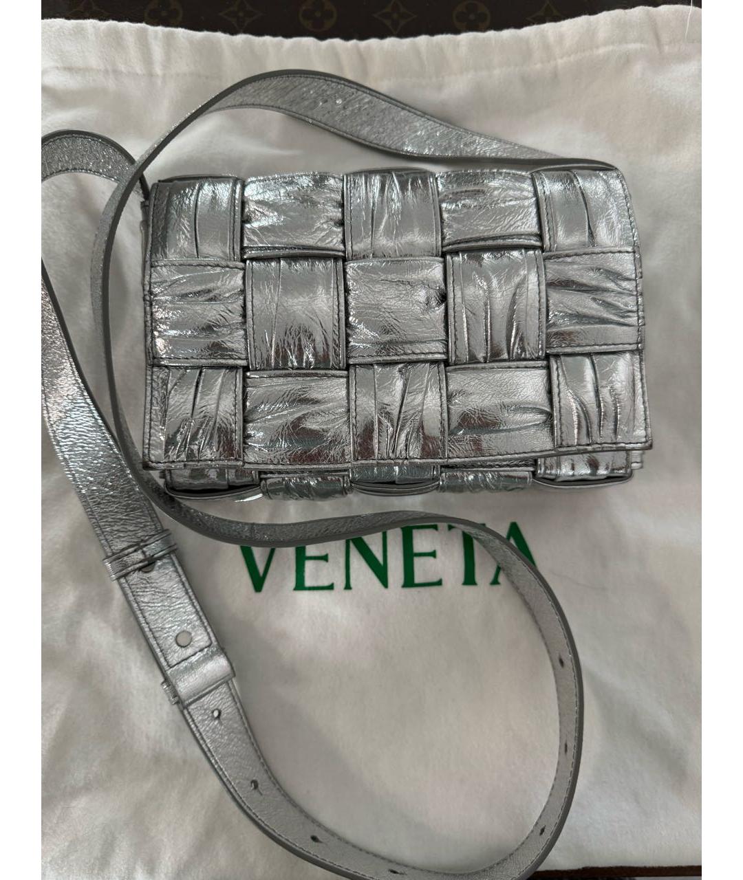 BOTTEGA VENETA Серебряная кожаная сумка через плечо, фото 5