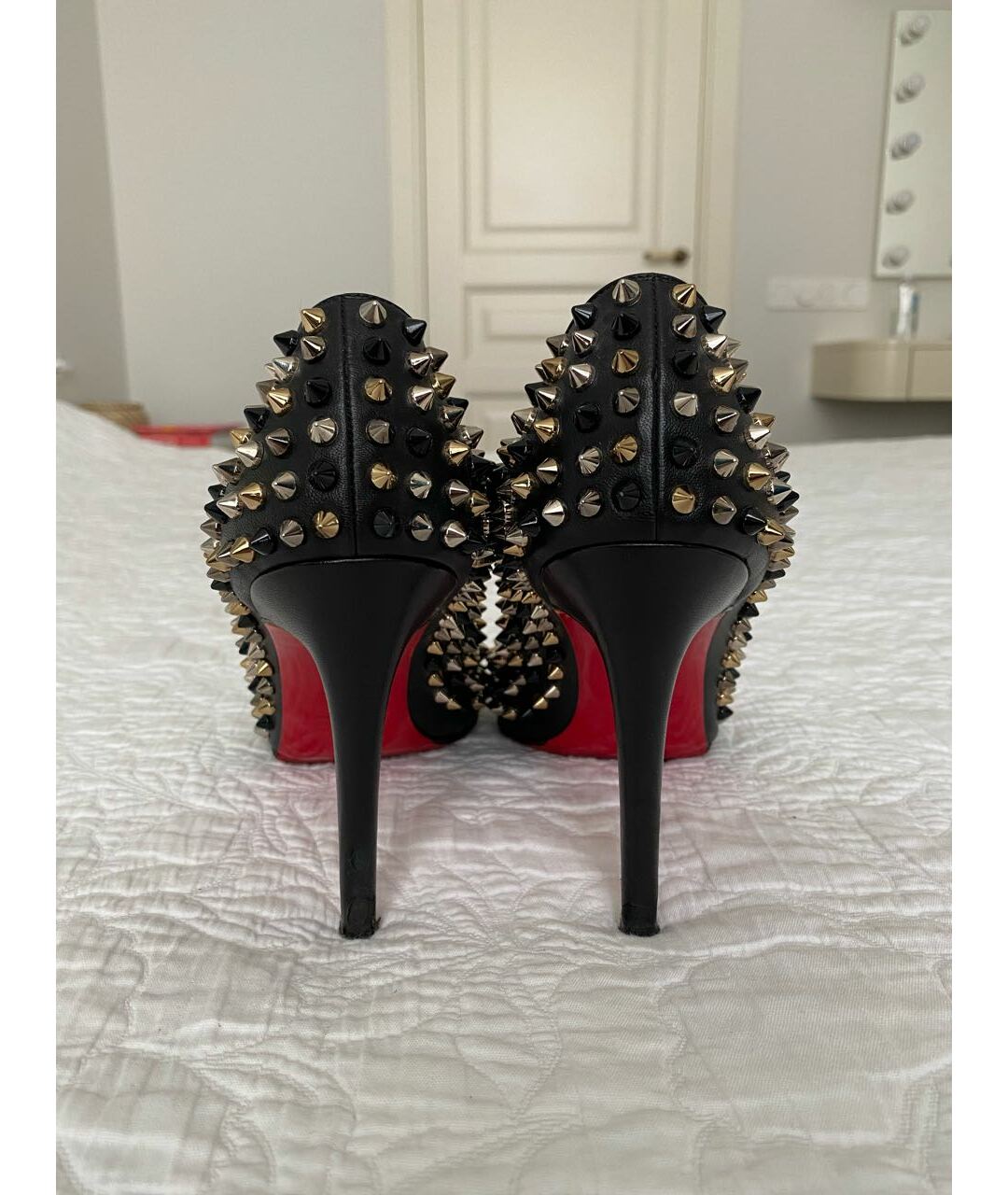 CHRISTIAN LOUBOUTIN Черные кожаные туфли, фото 3