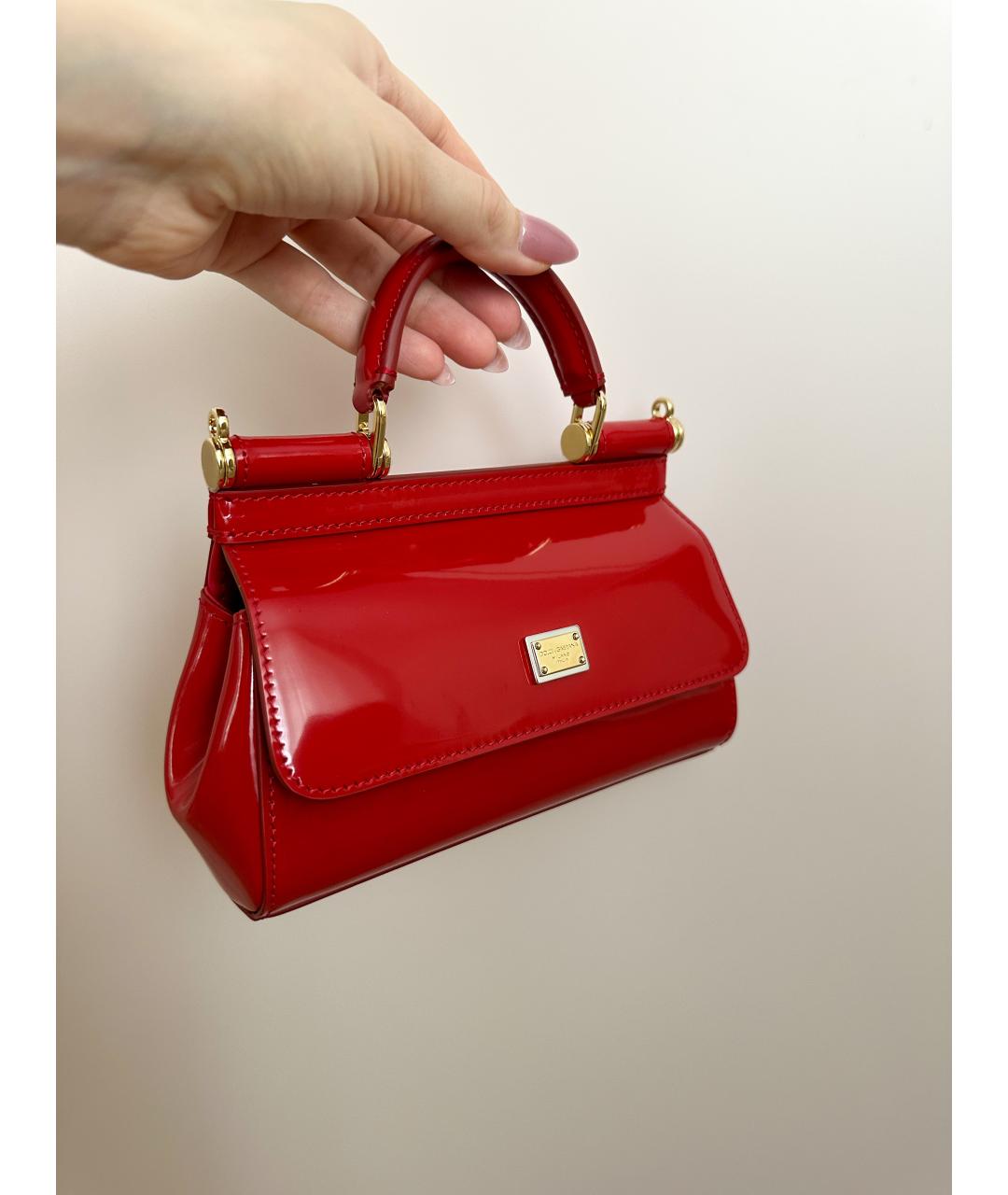 DOLCE&GABBANA Красная сумка с короткими ручками из лакированной кожи, фото 2