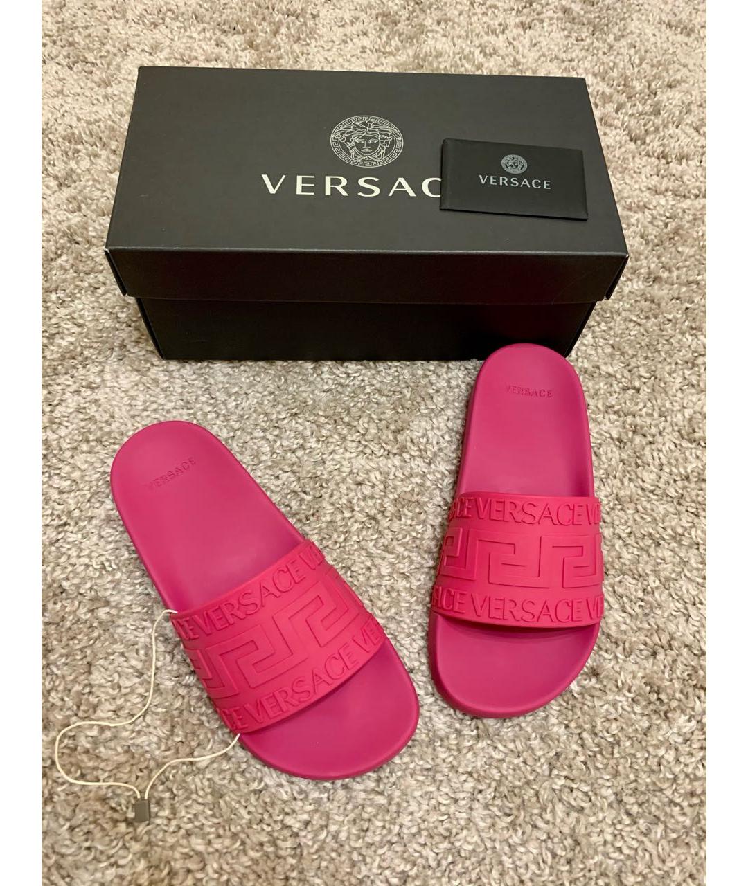 VERSACE Розовые резиновые сандалии, фото 2