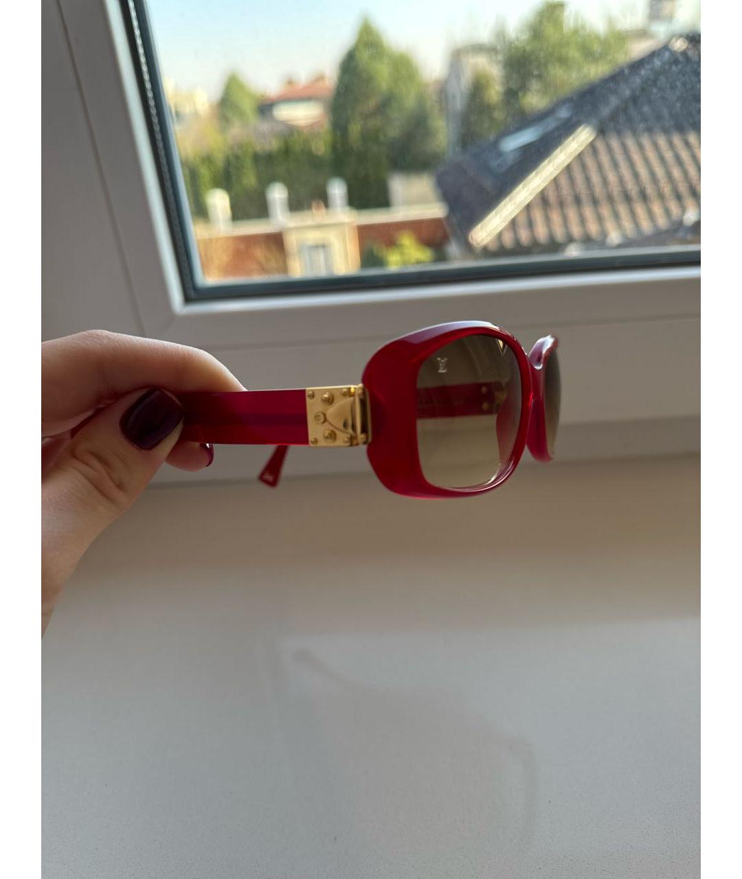 LOUIS VUITTON PRE-OWNED Красные пластиковые солнцезащитные очки, фото 3