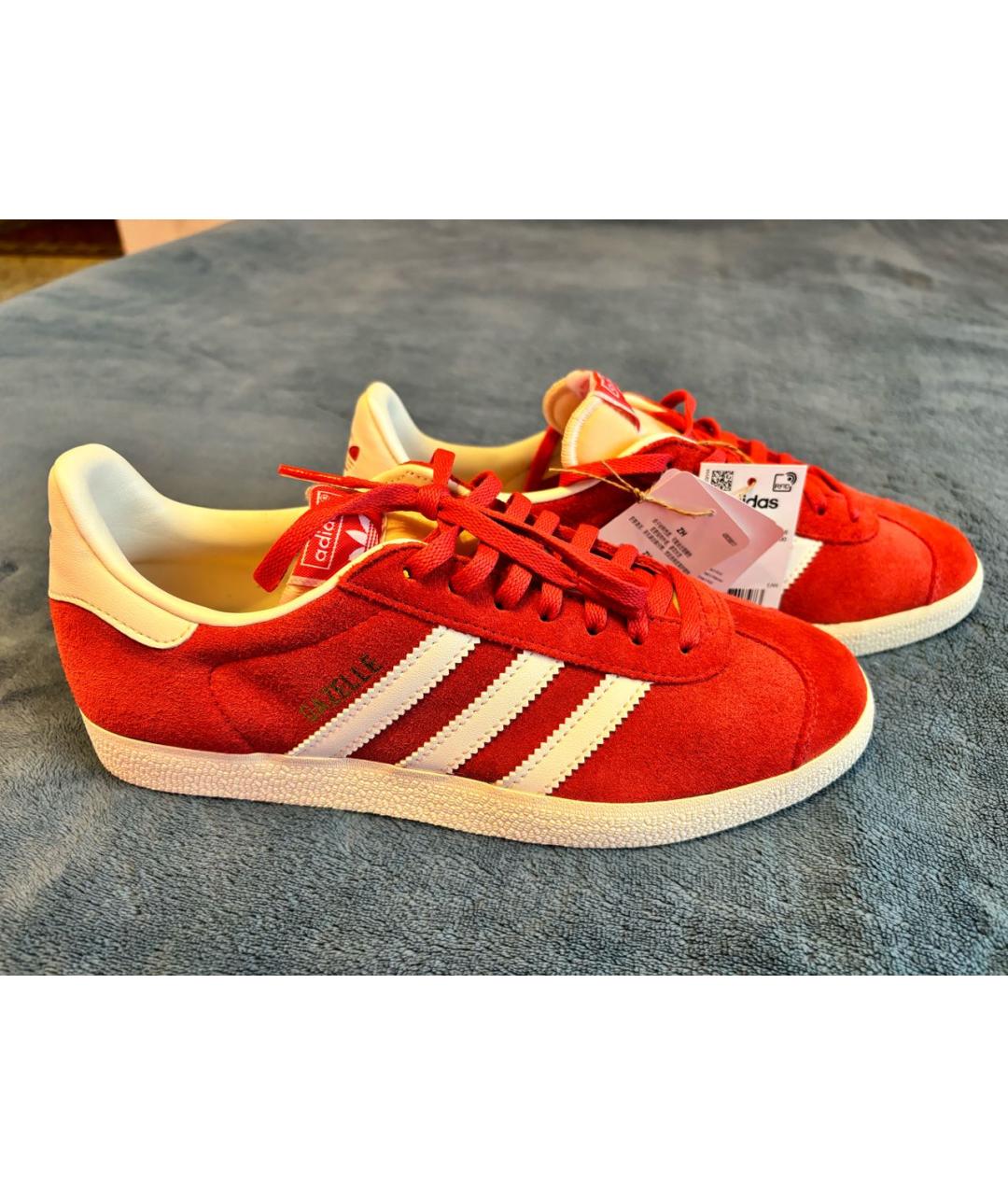 Gazelle shoes red deals