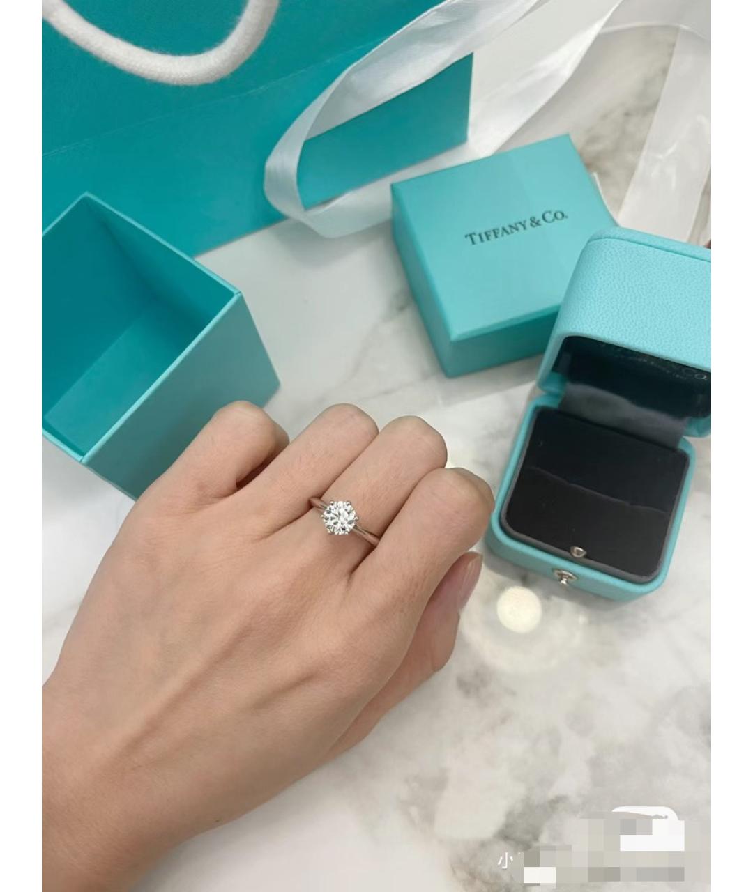 TIFFANY&CO Белое кольцо из белого золота