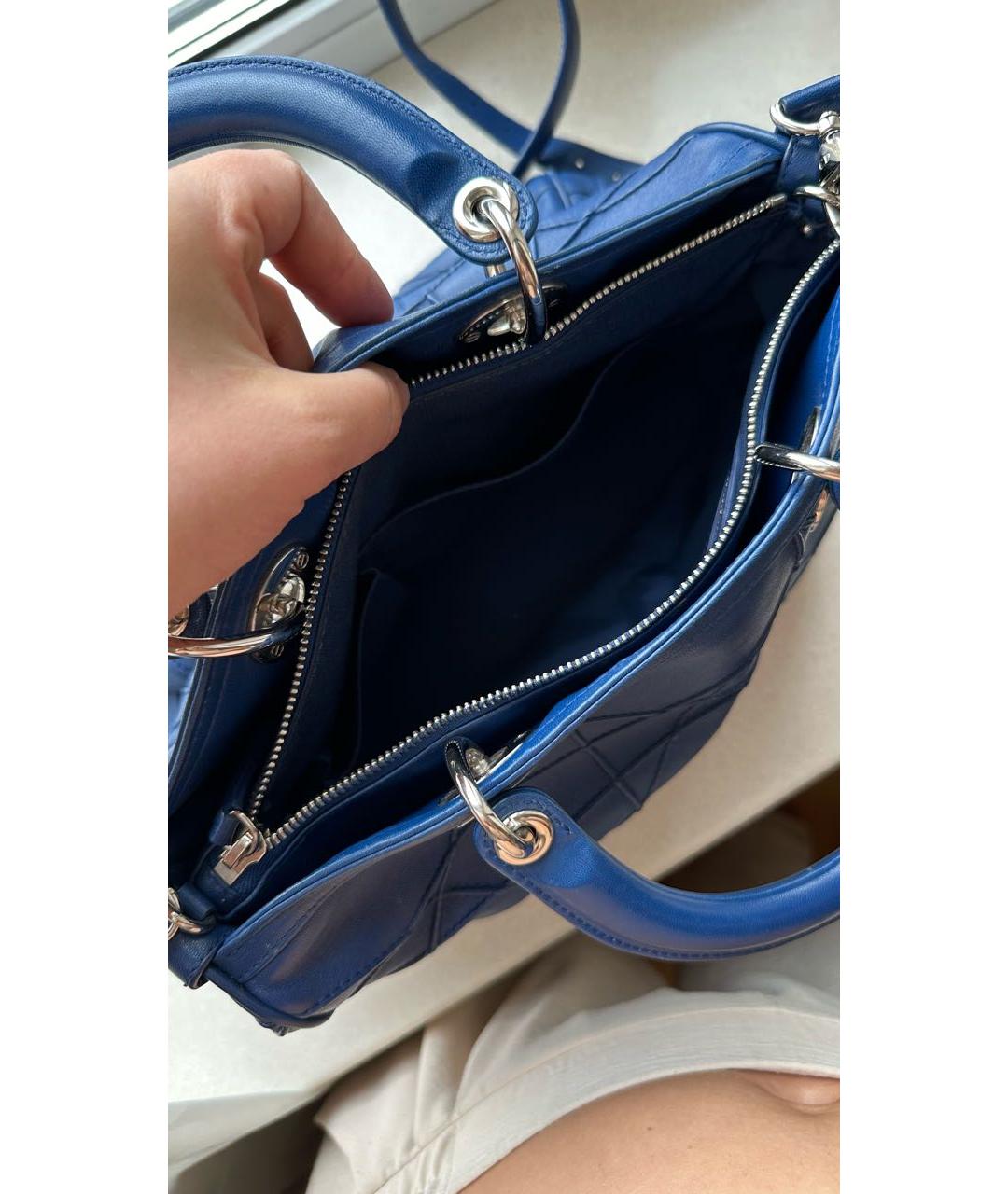 CHRISTIAN DIOR PRE-OWNED Синяя кожаная сумка с короткими ручками, фото 6