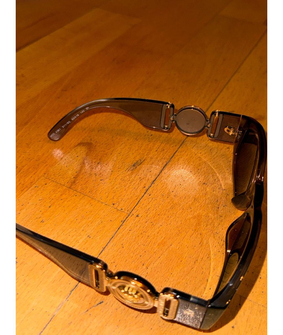 VERSACE Антрацитовые пластиковые солнцезащитные очки, фото 2