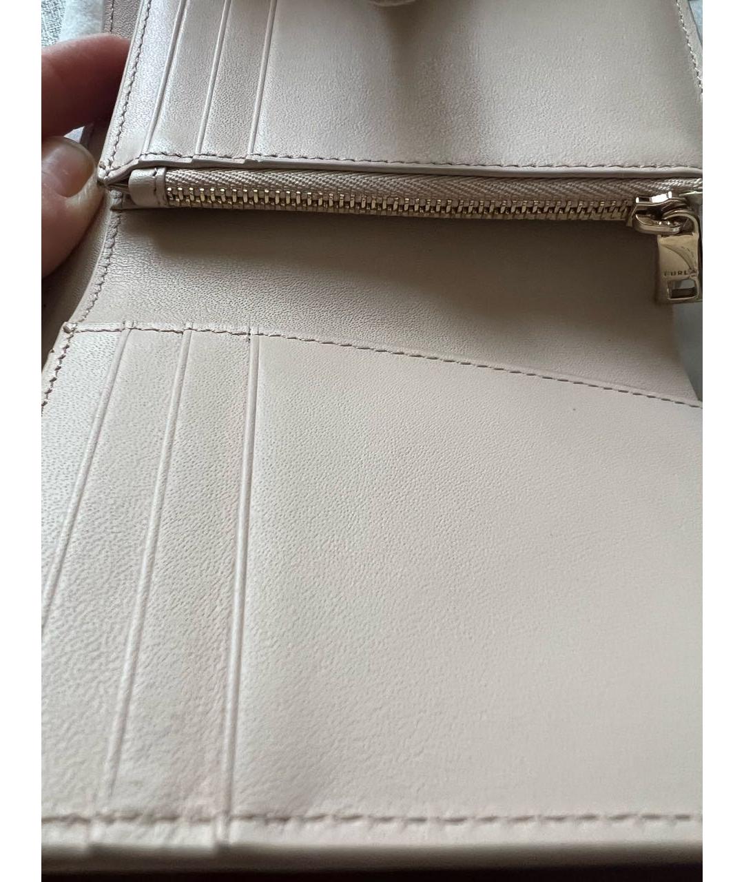 FURLA Бежевый кожаный кошелек, фото 3