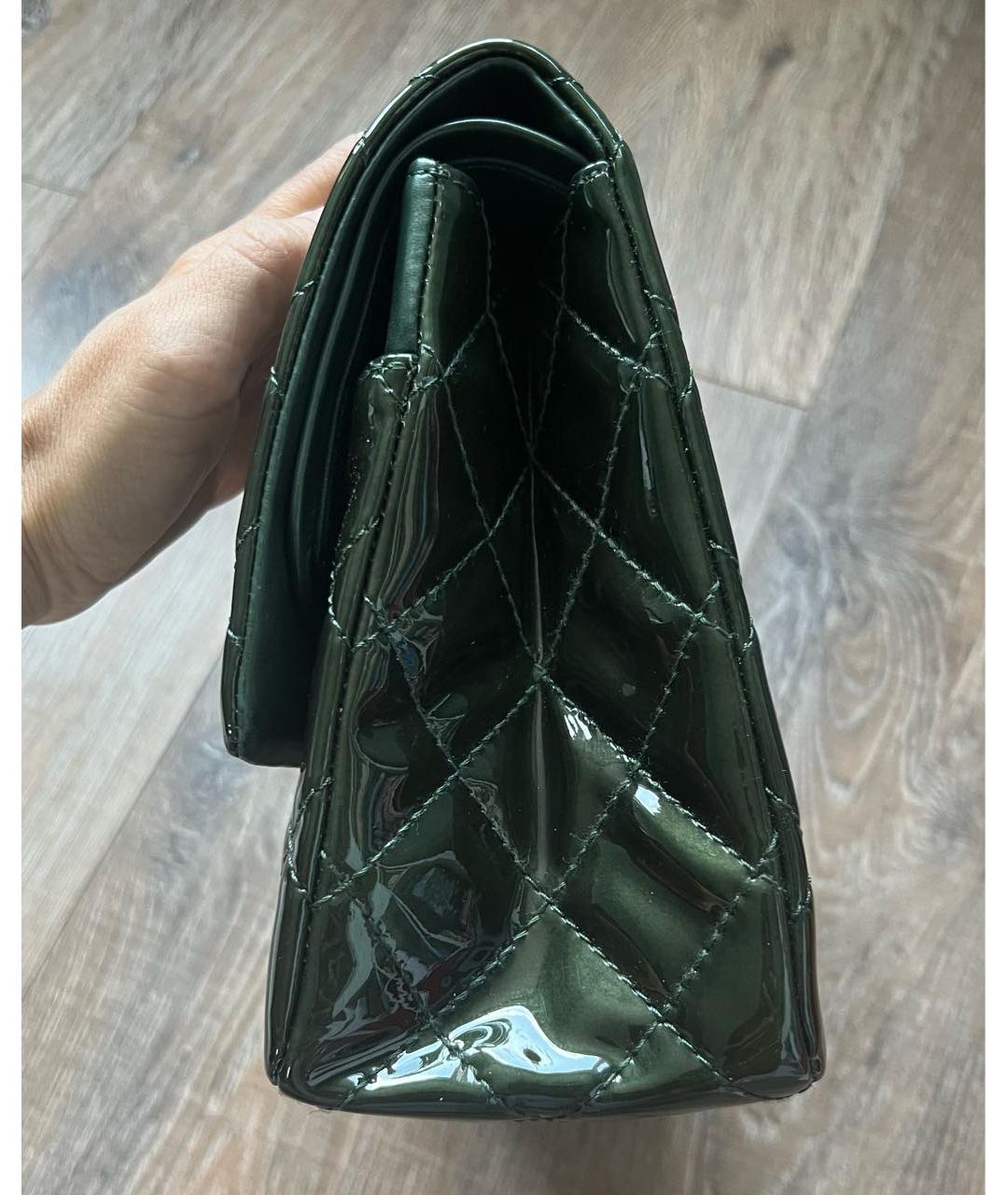 CHANEL PRE-OWNED Зеленая сумка через плечо из лакированной кожи, фото 6