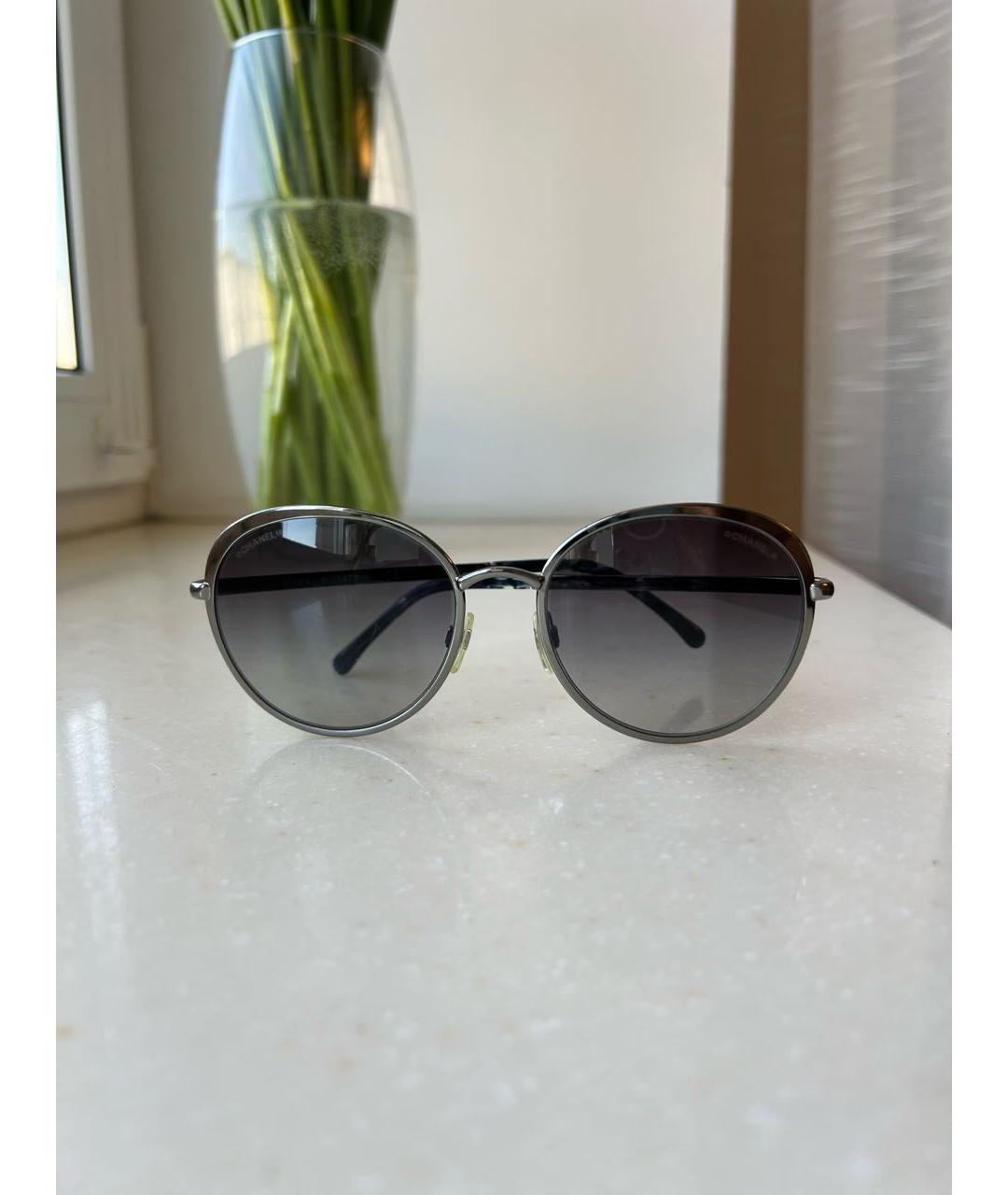 CHANEL PRE-OWNED Серые металлические солнцезащитные очки, фото 2