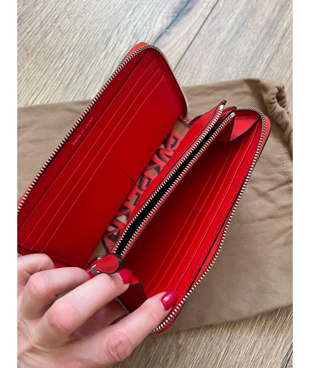 BURBERRY Красный кожаный кошелек, фото 4