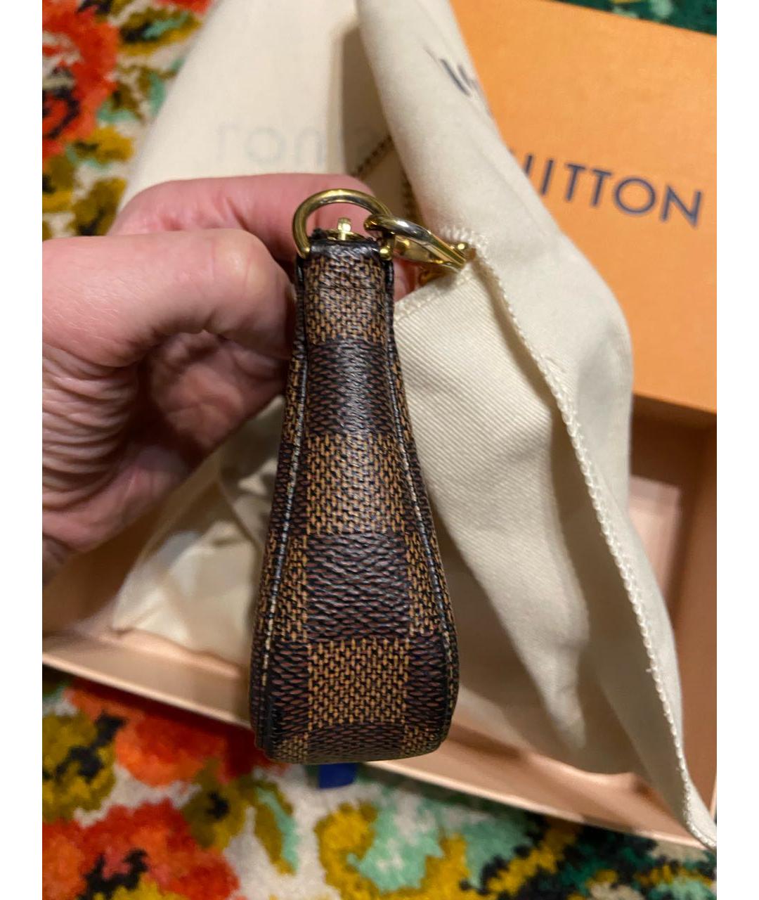 LOUIS VUITTON PRE-OWNED Коричневая сумка с короткими ручками из искусственной кожи, фото 3