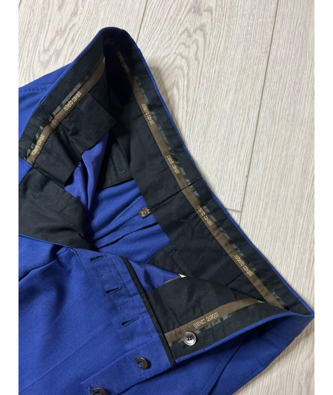 ROBERTO CAVALLI Синие шелковые классические брюки, фото 7